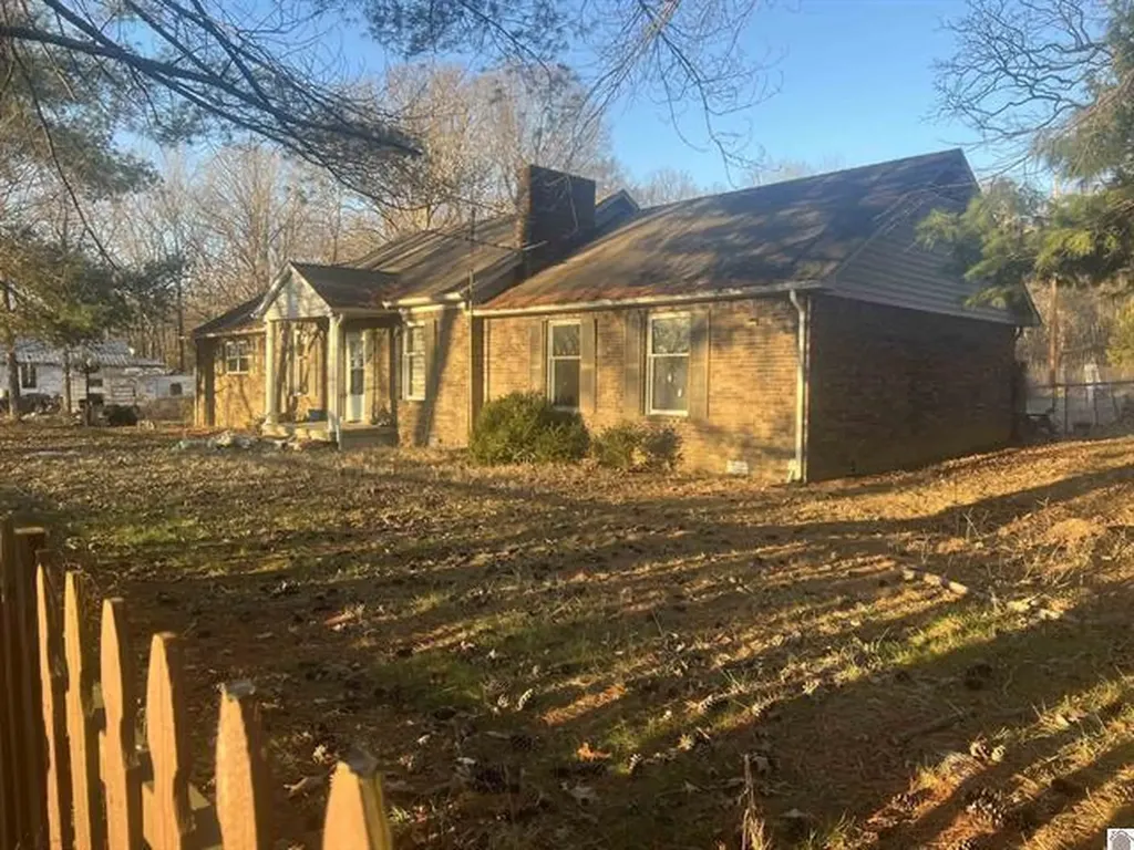 1334 Kentucky 1668 Marion KY 42064
