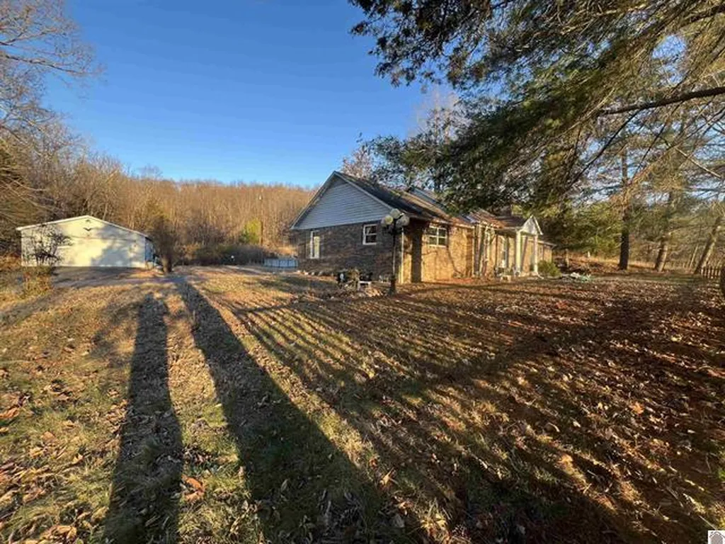 1334 Kentucky 1668 Marion KY 42064
