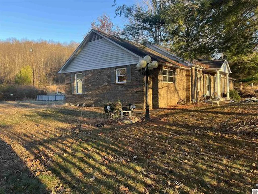 1334 Kentucky 1668 Marion KY 42064