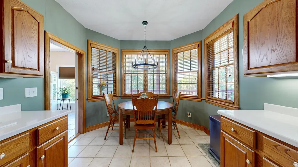 419 Livingston Way Cadiz KY 42211