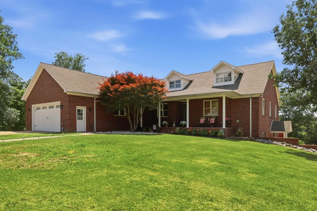 419 Livingston Way Cadiz KY 42211