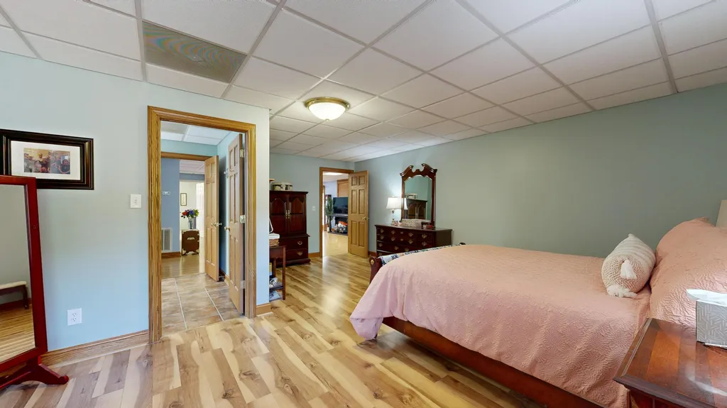 419 Livingston Way Cadiz KY 42211