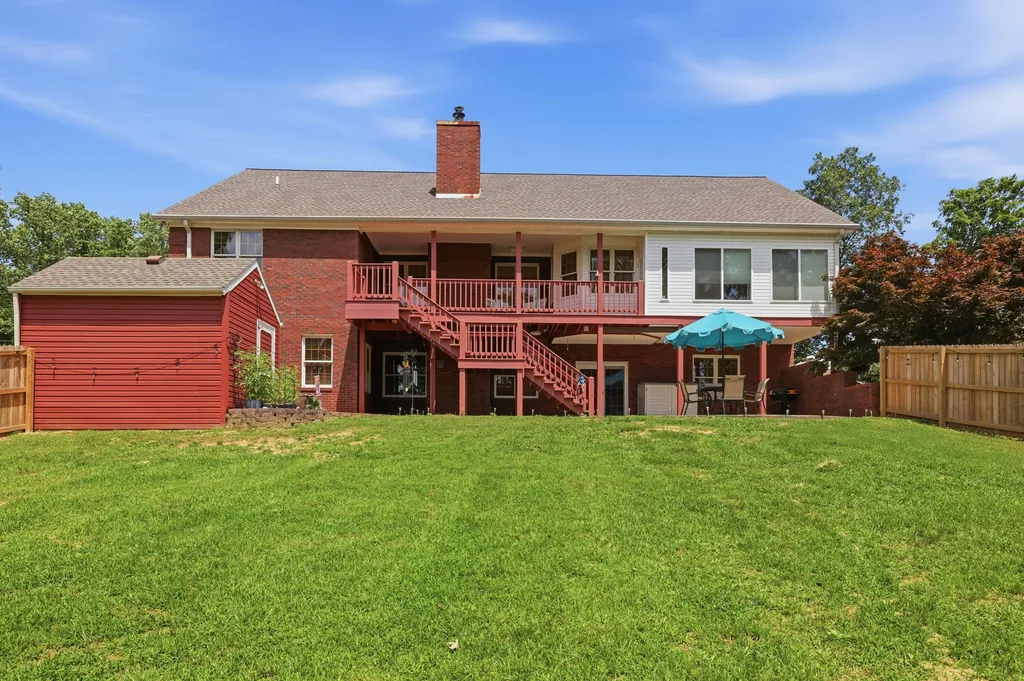 419 Livingston Way Cadiz KY 42211