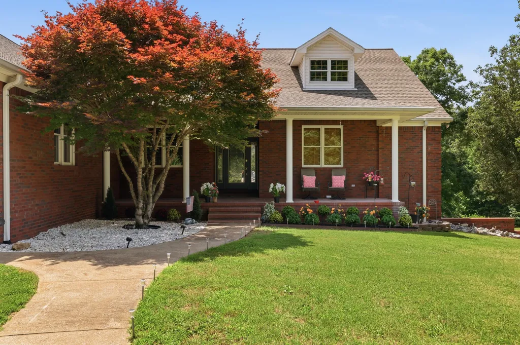 419 Livingston Way Cadiz KY 42211