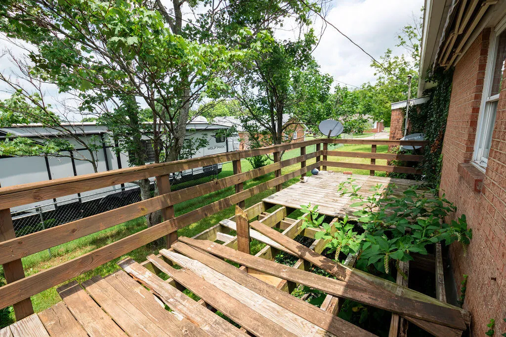 325 Foxwood Drive Nicholasville KY 40356
