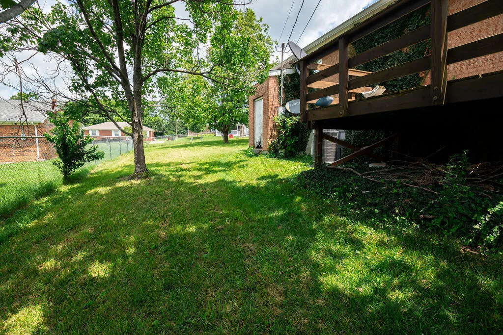 325 Foxwood Drive Nicholasville KY 40356