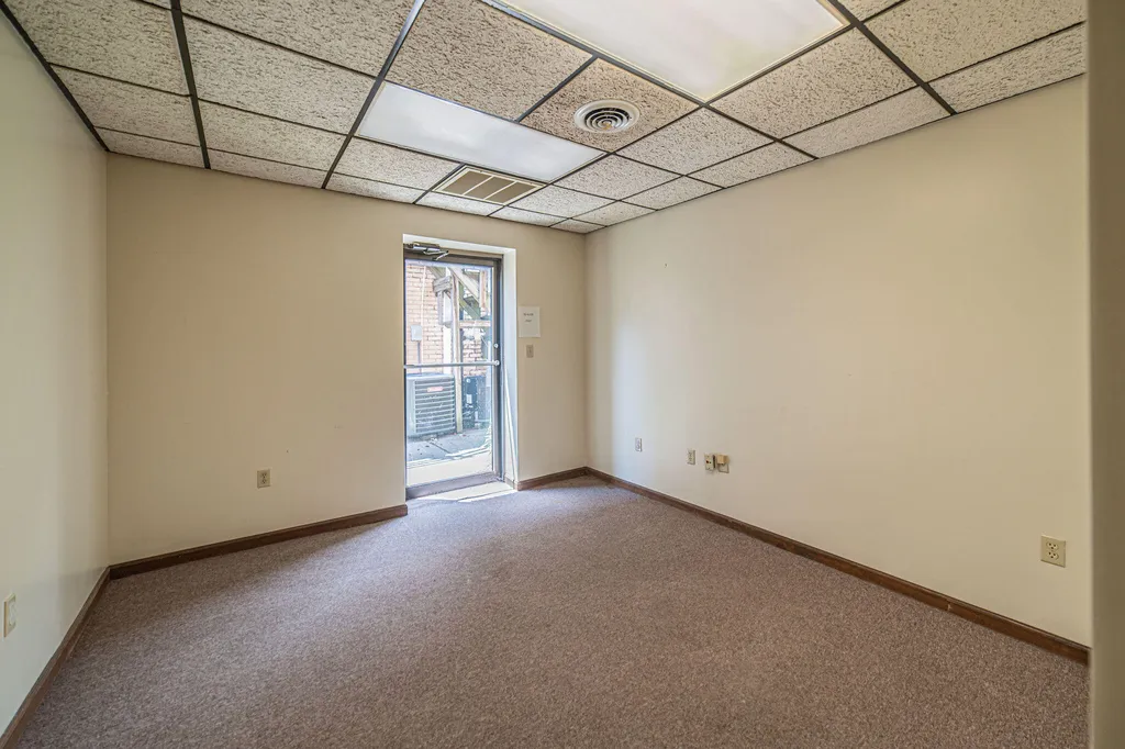 208 E 11th Street Benton KY 42025