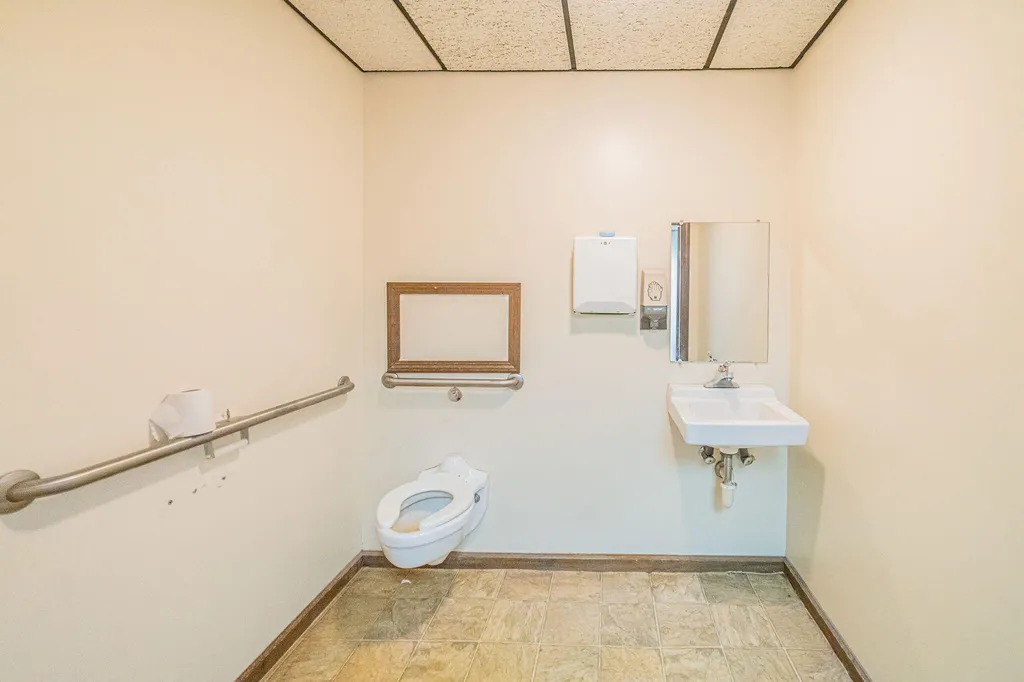 208 E 11th Street Benton KY 42025