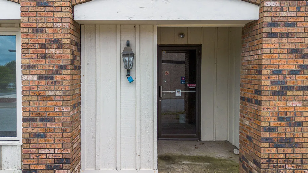 208 E 11th Street Benton KY 42025