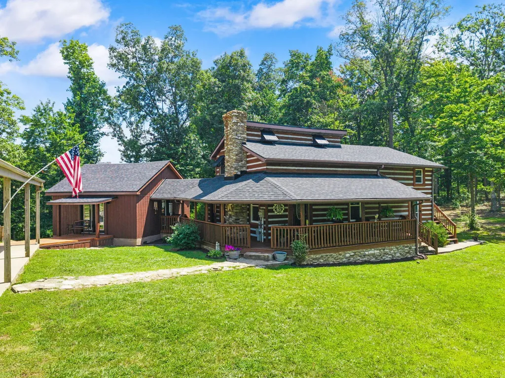 19840 Highway 2004 Highway Mckee KY 40447