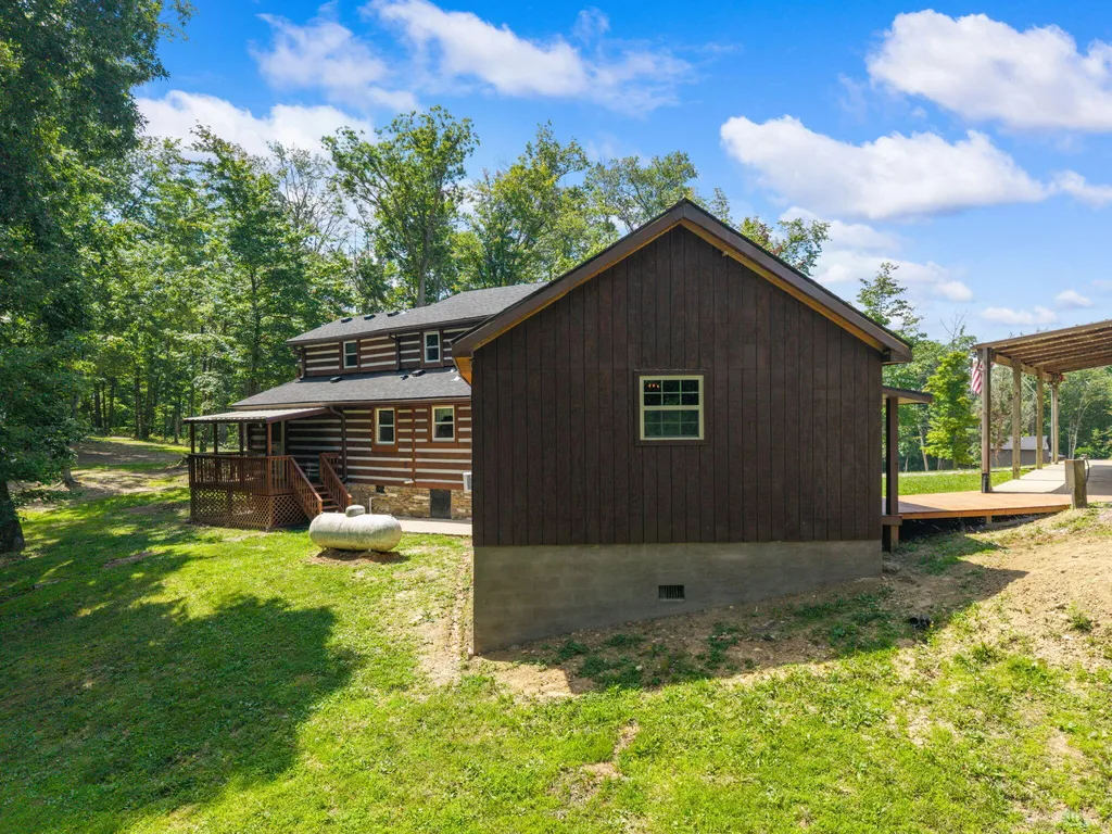 19840 Highway 2004 Highway Mckee KY 40447