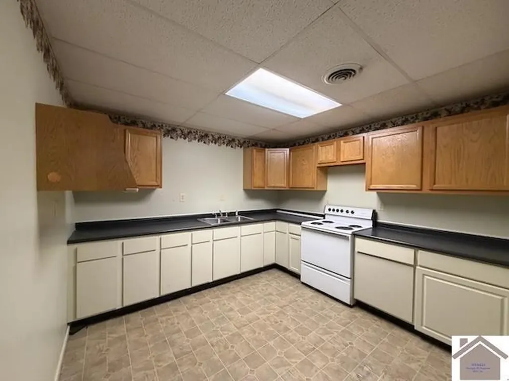 94 Chestnut Street Murray KY 42071