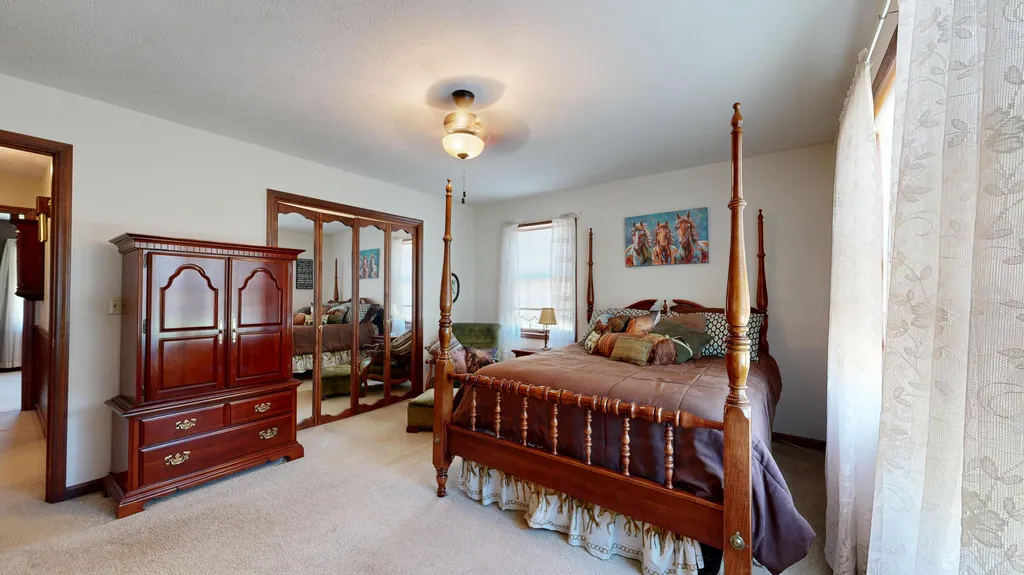 2391 E U.s. 60 Marion KY 42064