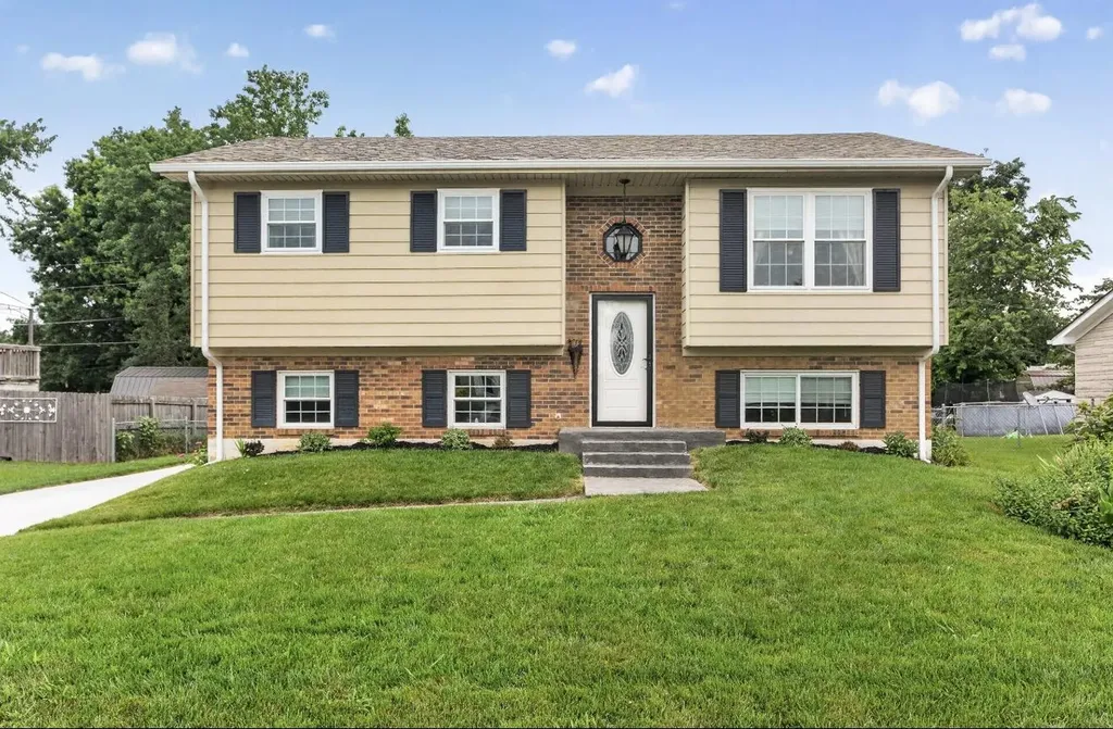515 Pinoak Drive Nicholasville KY 40356