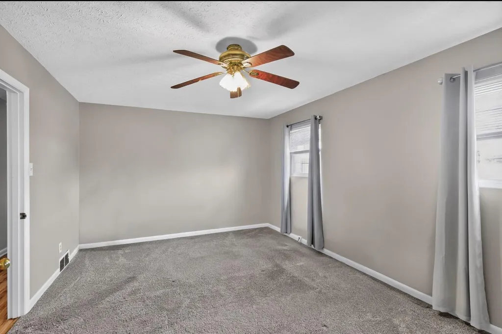 515 Pinoak Drive Nicholasville KY 40356