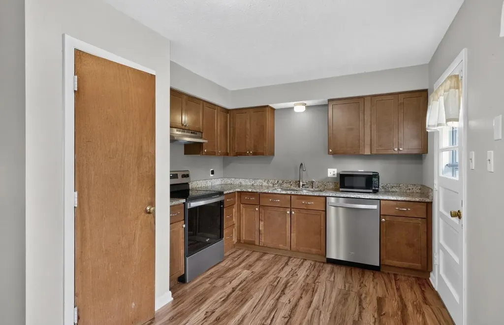 515 Pinoak Drive Nicholasville KY 40356