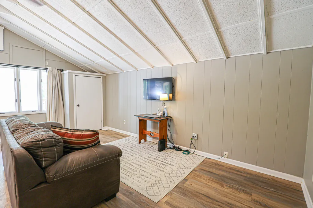 290 Cross Spann Road Murray KY 42071
