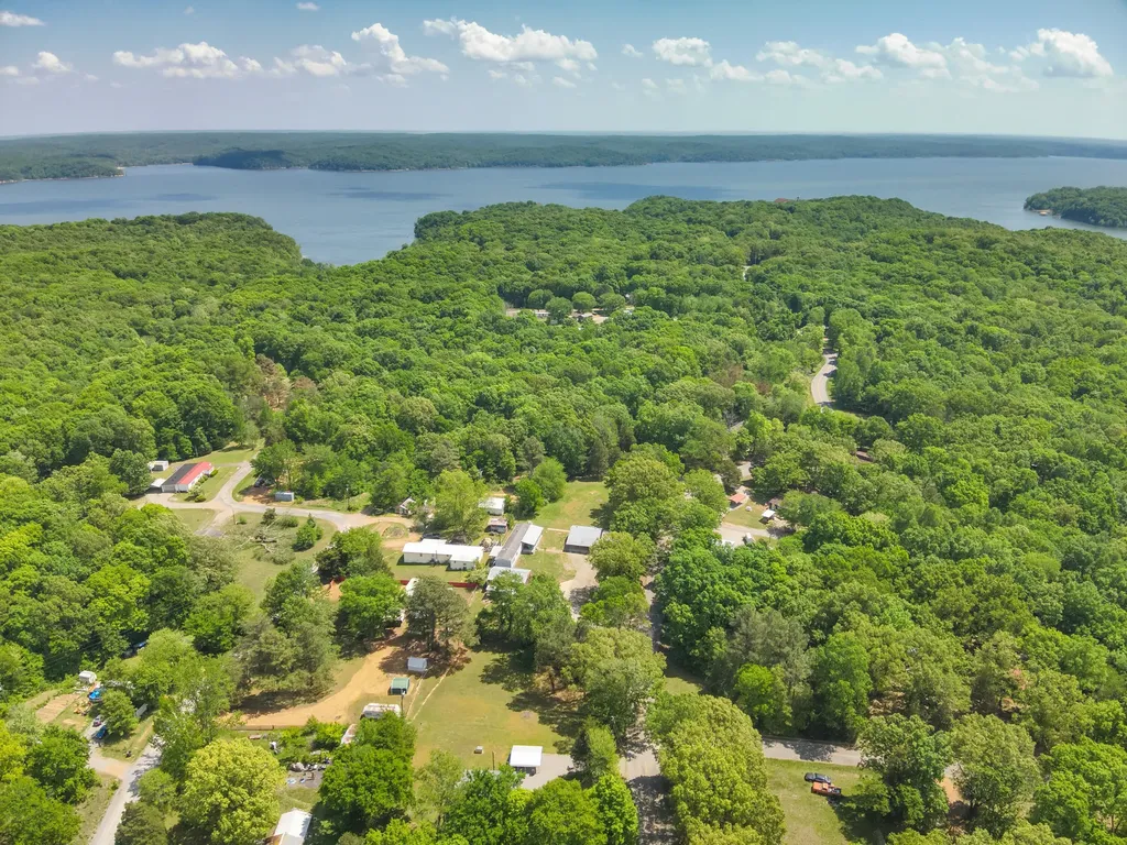 290 Cross Spann Road Murray KY 42071