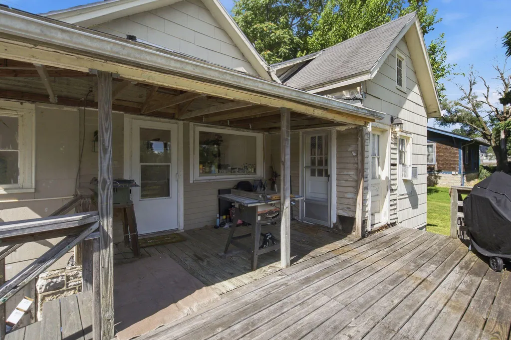 607 Louisville Road Frankfort KY 40601