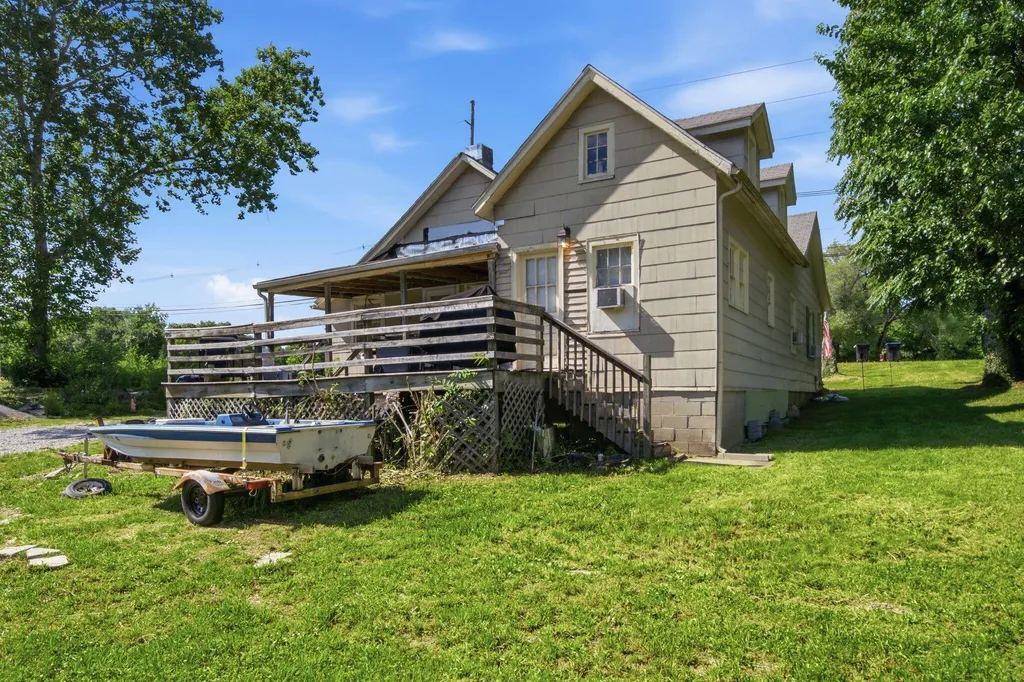 607 Louisville Road Frankfort KY 40601