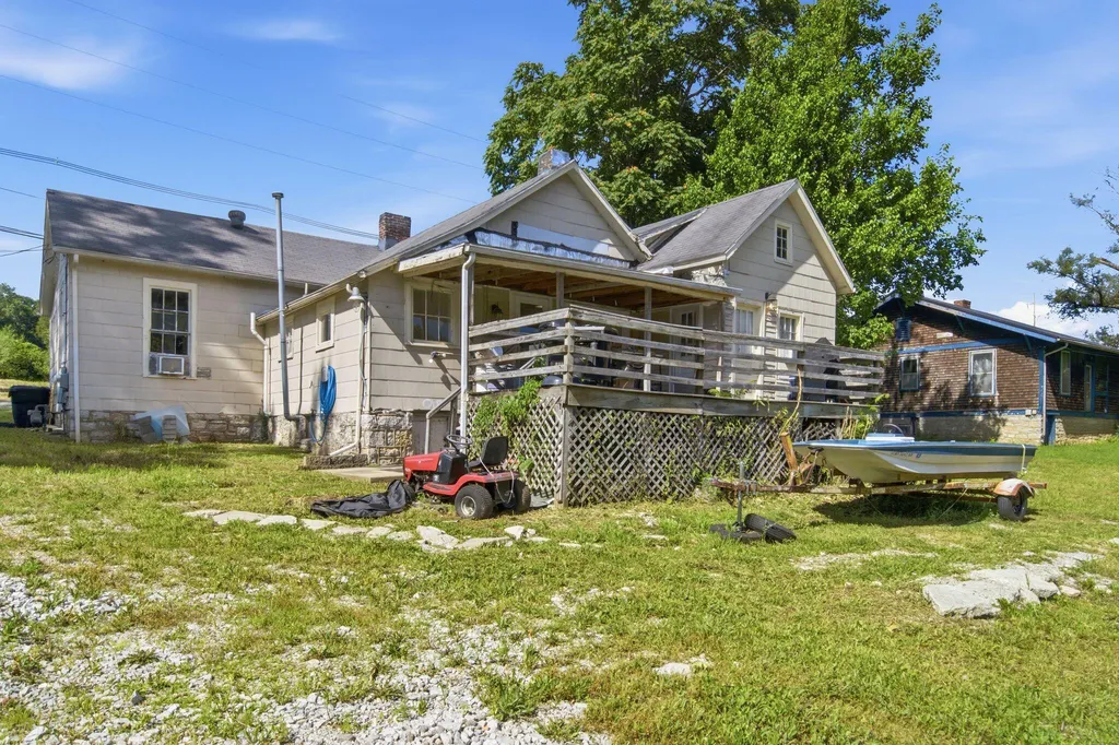 607 Louisville Road Frankfort KY 40601