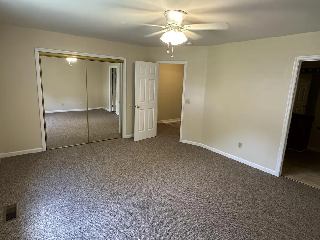 2005 River Ridge Road Frankfort KY 40601