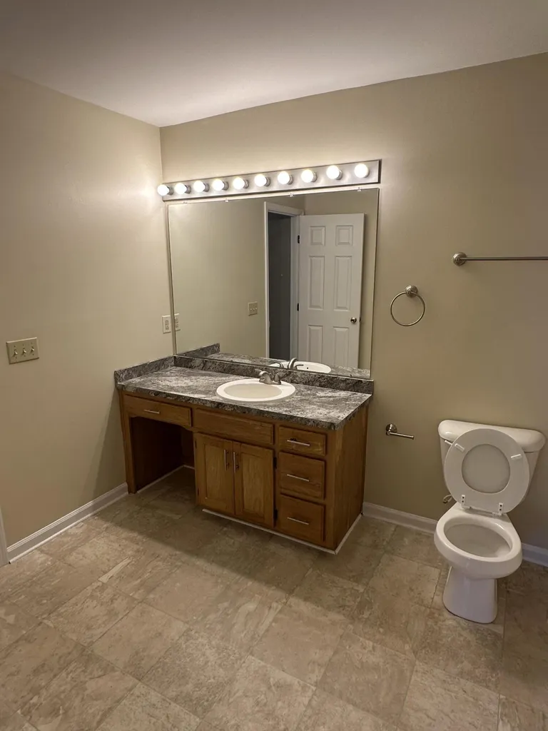 2005 River Ridge Road Frankfort KY 40601