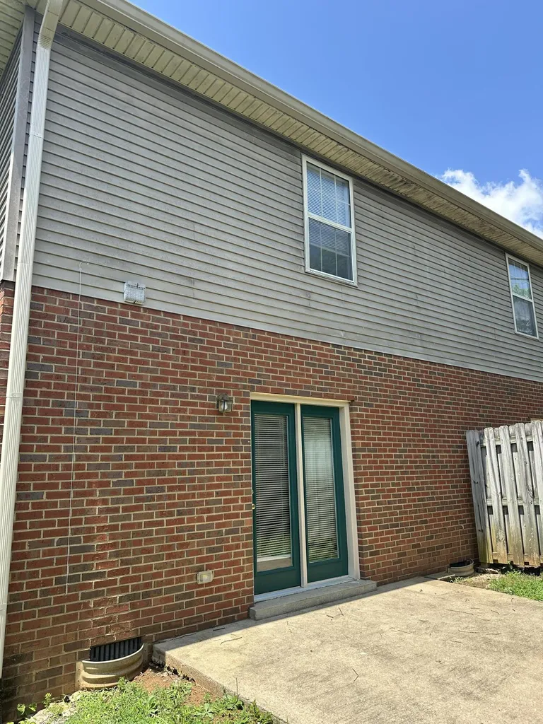 2005 River Ridge Road Frankfort KY 40601