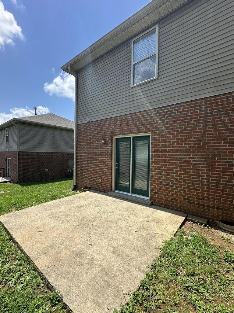 2005 River Ridge Road Frankfort KY 40601