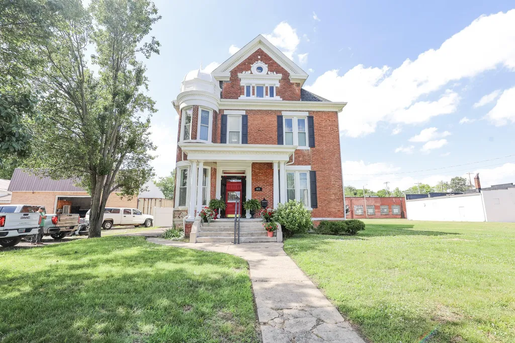 807/815 Jefferson Street Paducah KY 42001