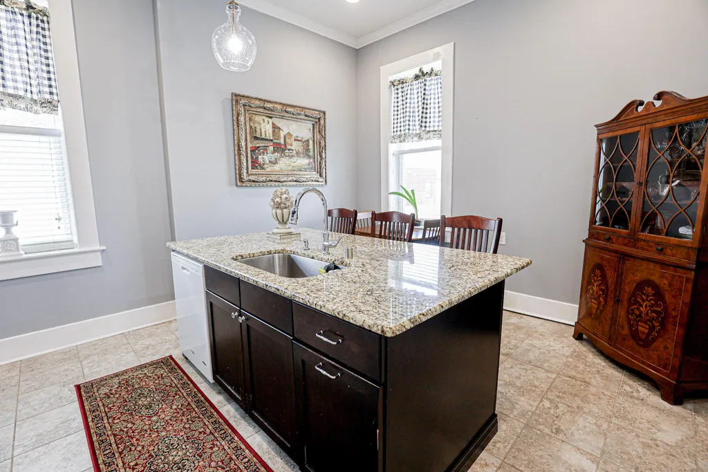 807/815 Jefferson Street Paducah KY 42001