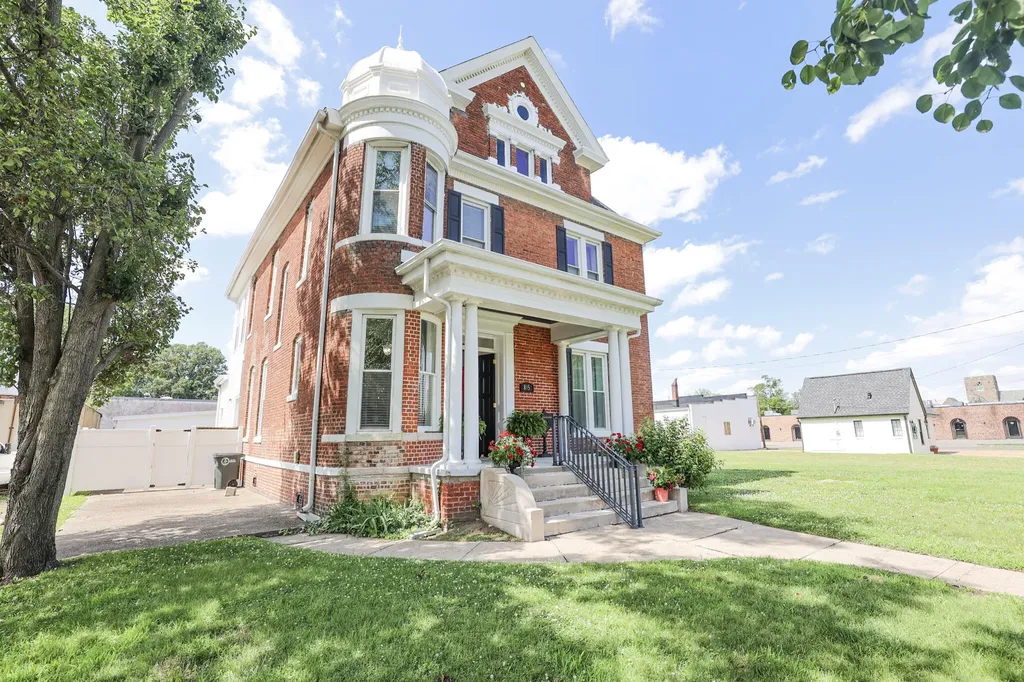 807/815 Jefferson Street Paducah KY 42001