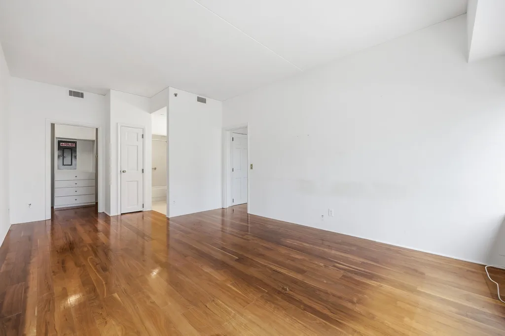 345 W Vine Street Lexington KY 40507