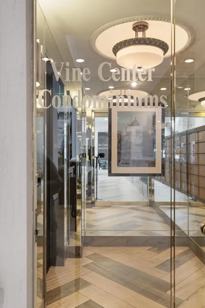 345 W Vine Street Lexington KY 40507
