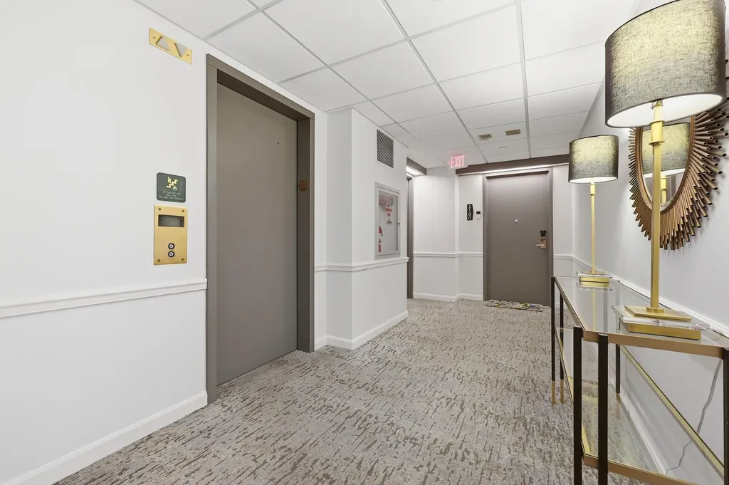 345 W Vine Street Lexington KY 40507