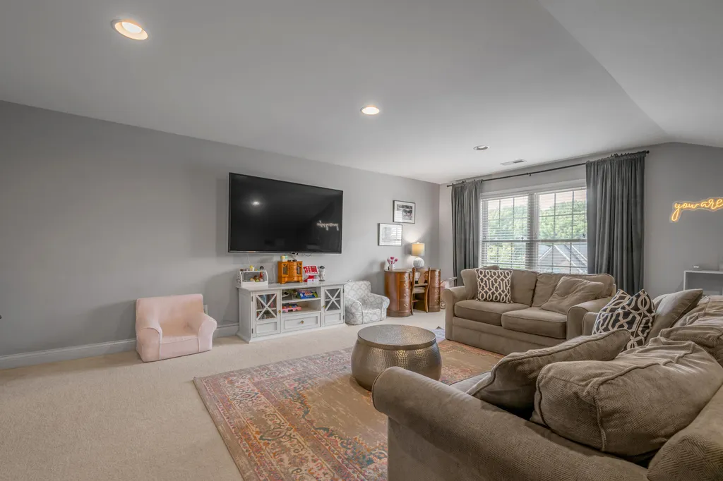 4266 Mooncoin Way Lexington KY 40515