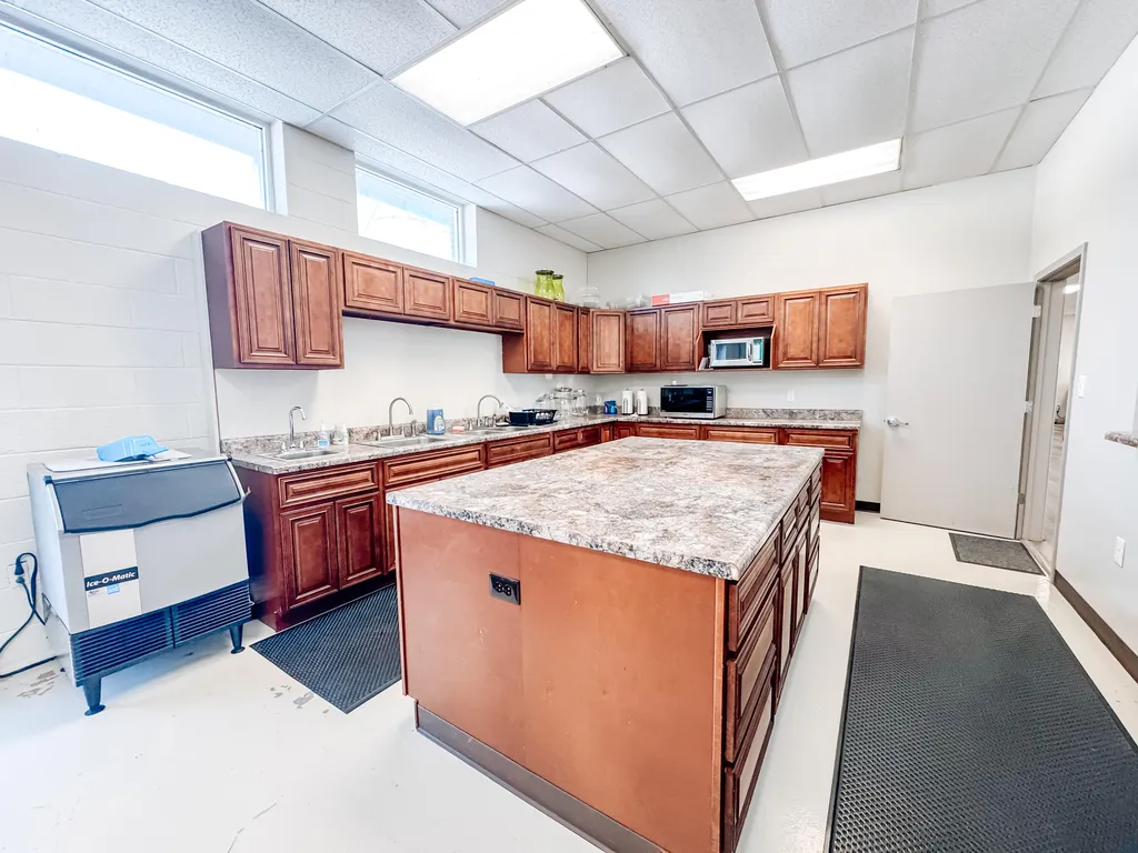 4900 U.s. 62 Calvert City KY 42029