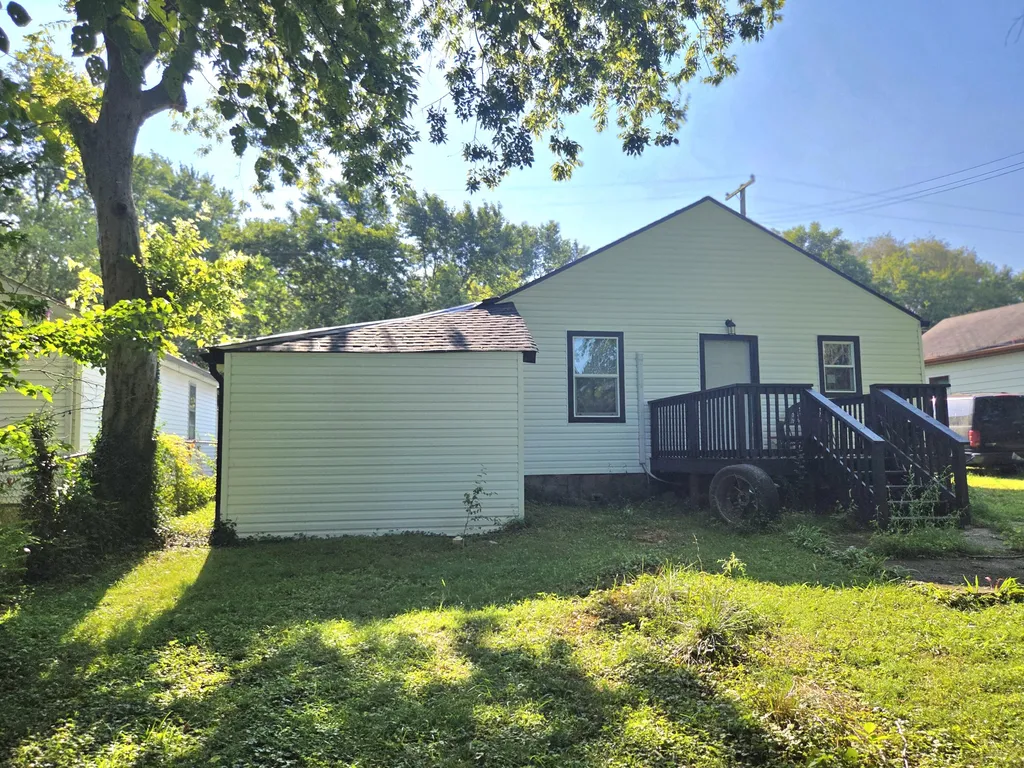 153 N Mcpherson Avenue Hopkinsville KY 42240