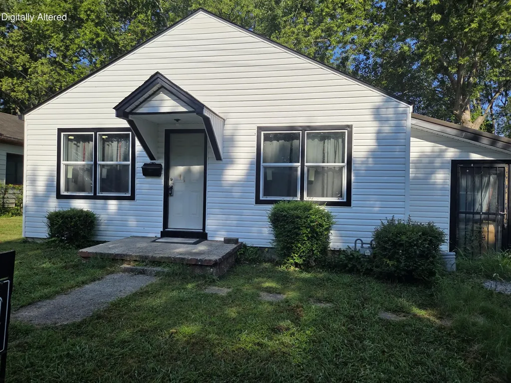 153 N Mcpherson Avenue Hopkinsville KY 42240