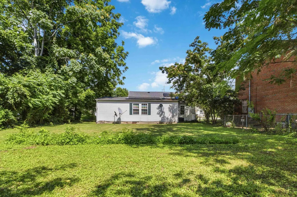 104 Orchard Street Berea KY 40403