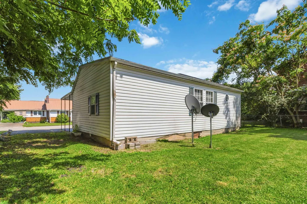 104 Orchard Street Berea KY 40403