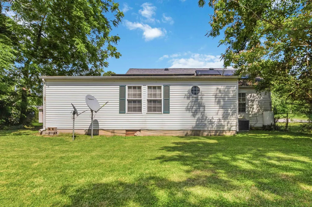 104 Orchard Street Berea KY 40403