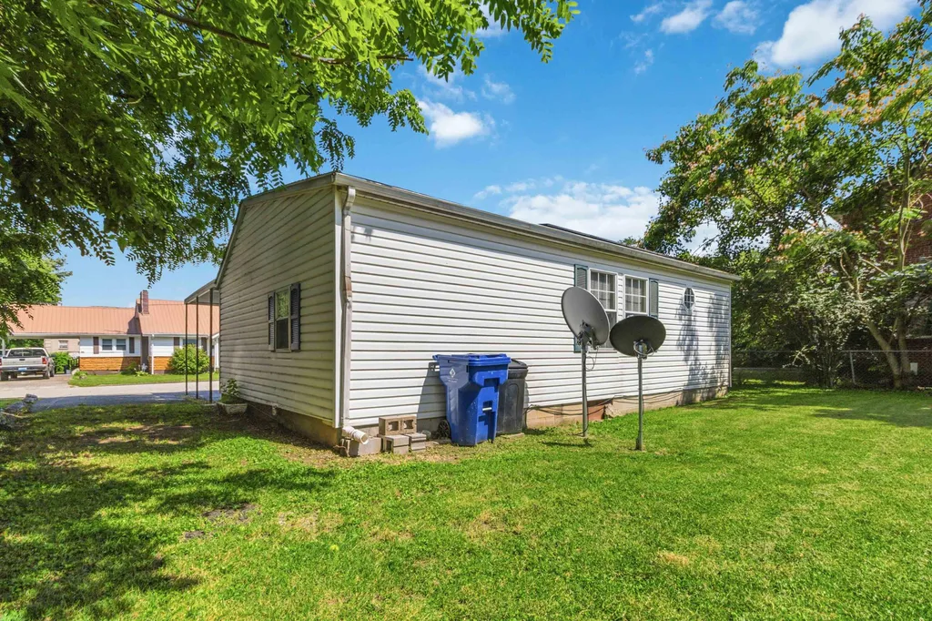 104 Orchard Street Berea KY 40403