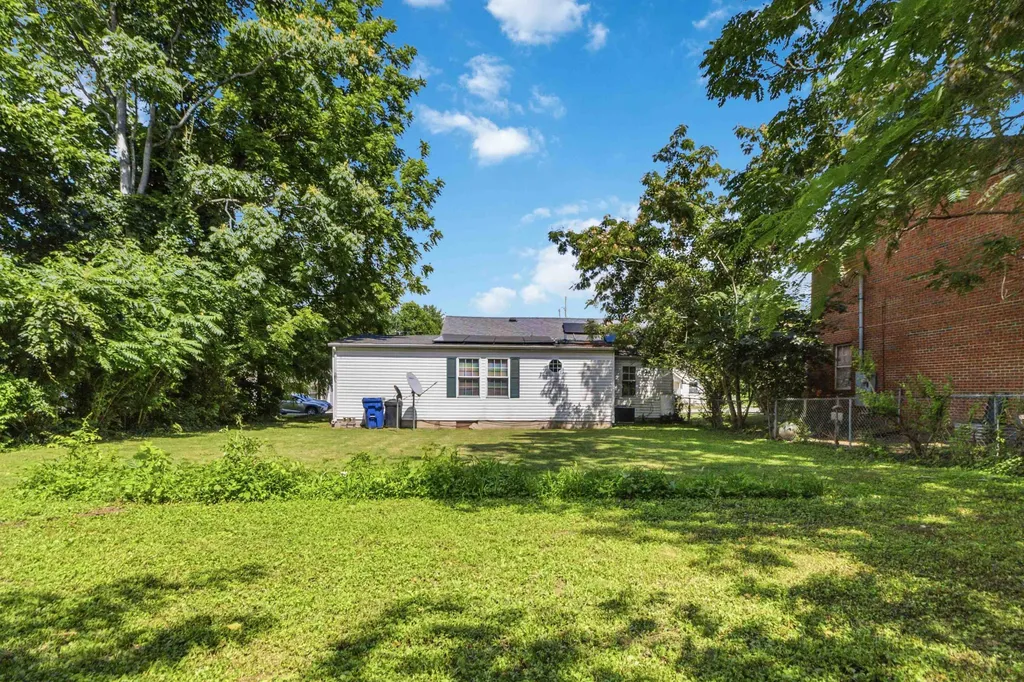 104 Orchard Street Berea KY 40403