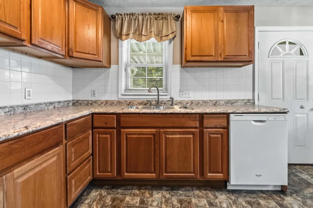 104 Orchard Street Berea KY 40403