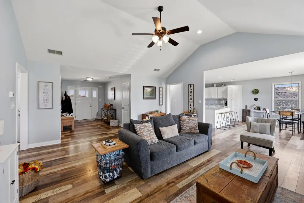 543 Southern Cross Drive Richmond KY 40475