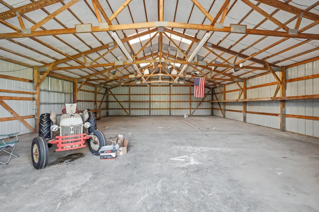 1390 Alton Station Road Lawrenceburg KY 40342