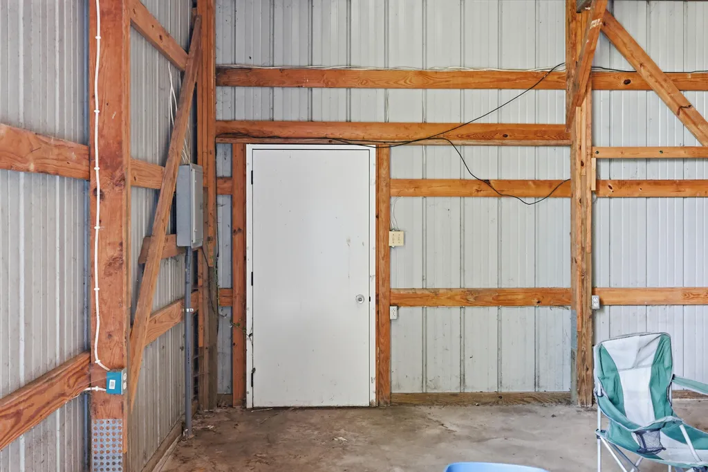 1390 Alton Station Road Lawrenceburg KY 40342