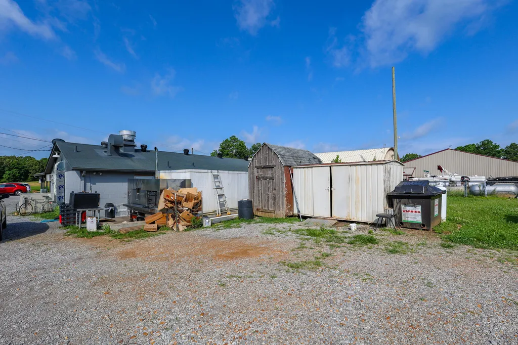 15649 E Us Highway 68 Hardin KY 42048