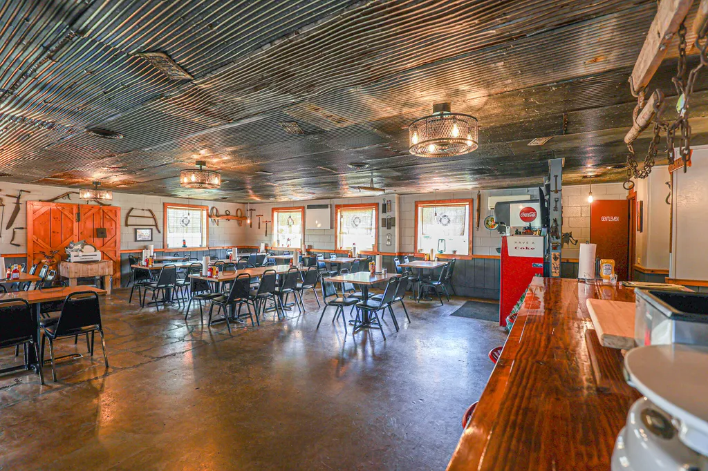 15649 E Us Highway 68 Hardin KY 42048